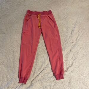 FIGS Zamora Jogger Scrub Pants - Neon Pink - XS